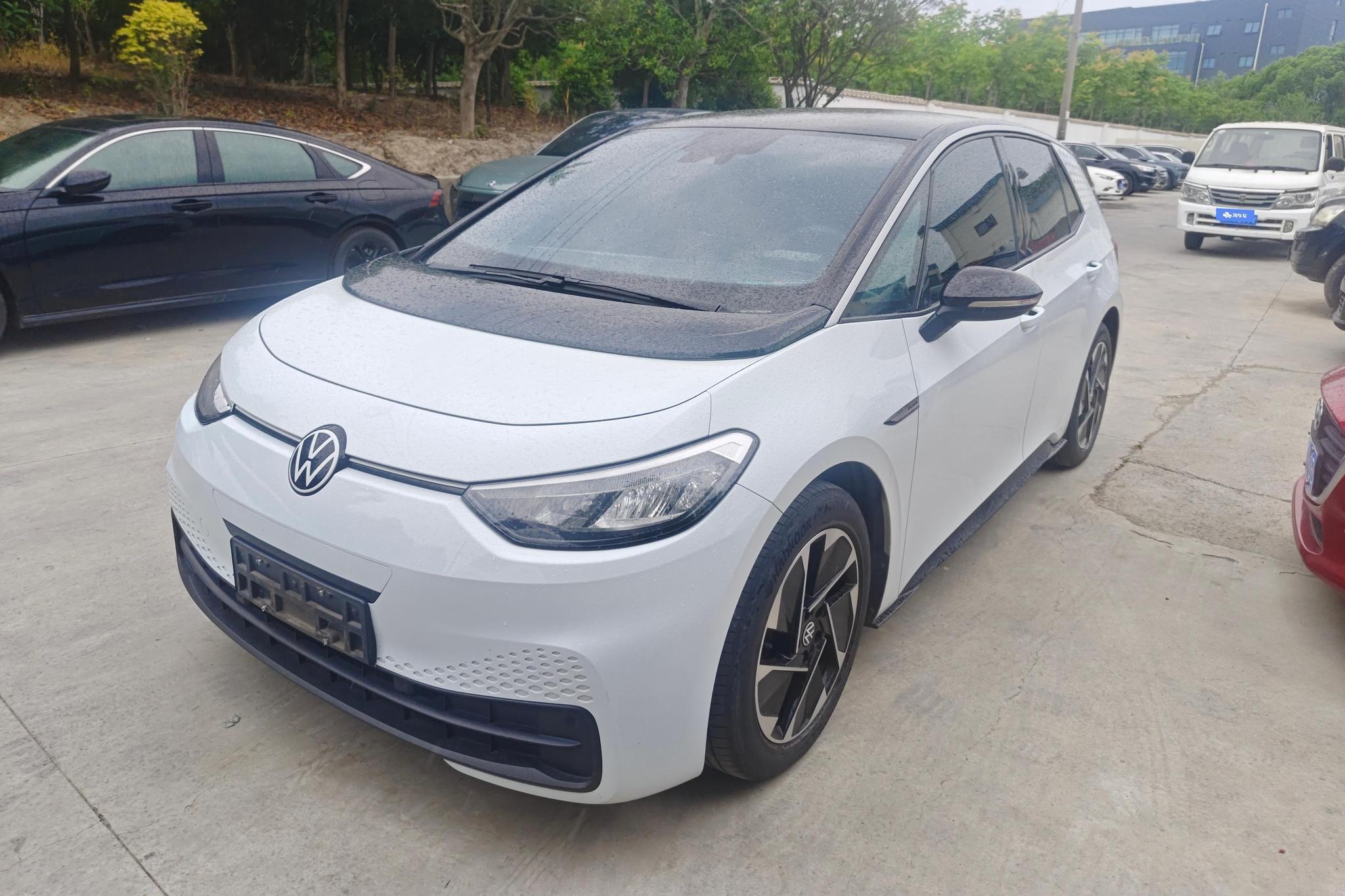 Volkswagen ID.3 2022 Белый из Китая, фото 2