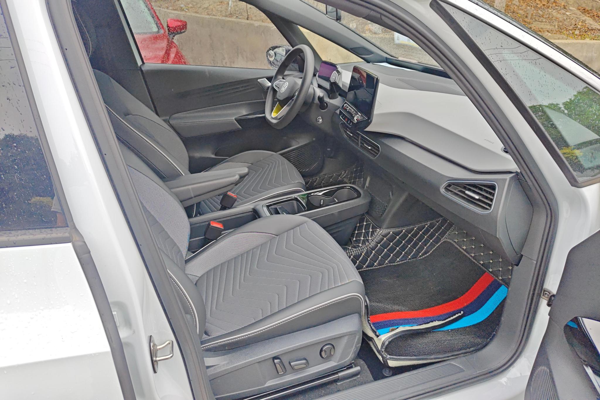Volkswagen ID.3 2022 Белый из Китая, фото 6