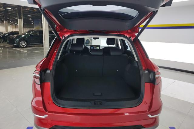 BYD SONG Pro EV 2019 — фото 17