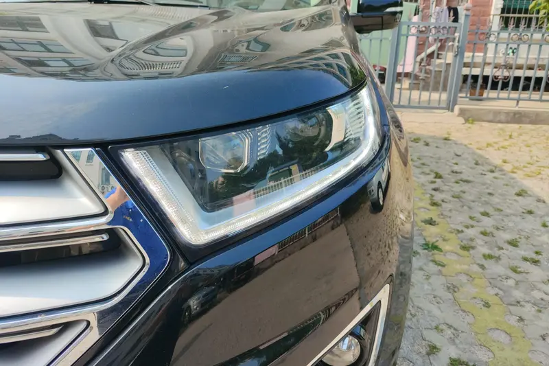 Ford Edge — фото 4