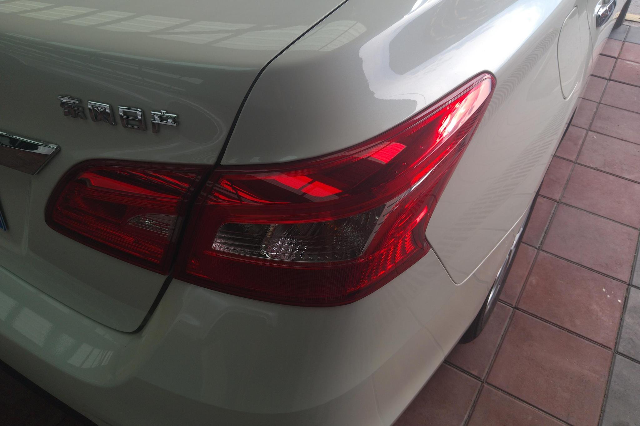 Nissan Xuan Yi id 4451540 из Китая 11