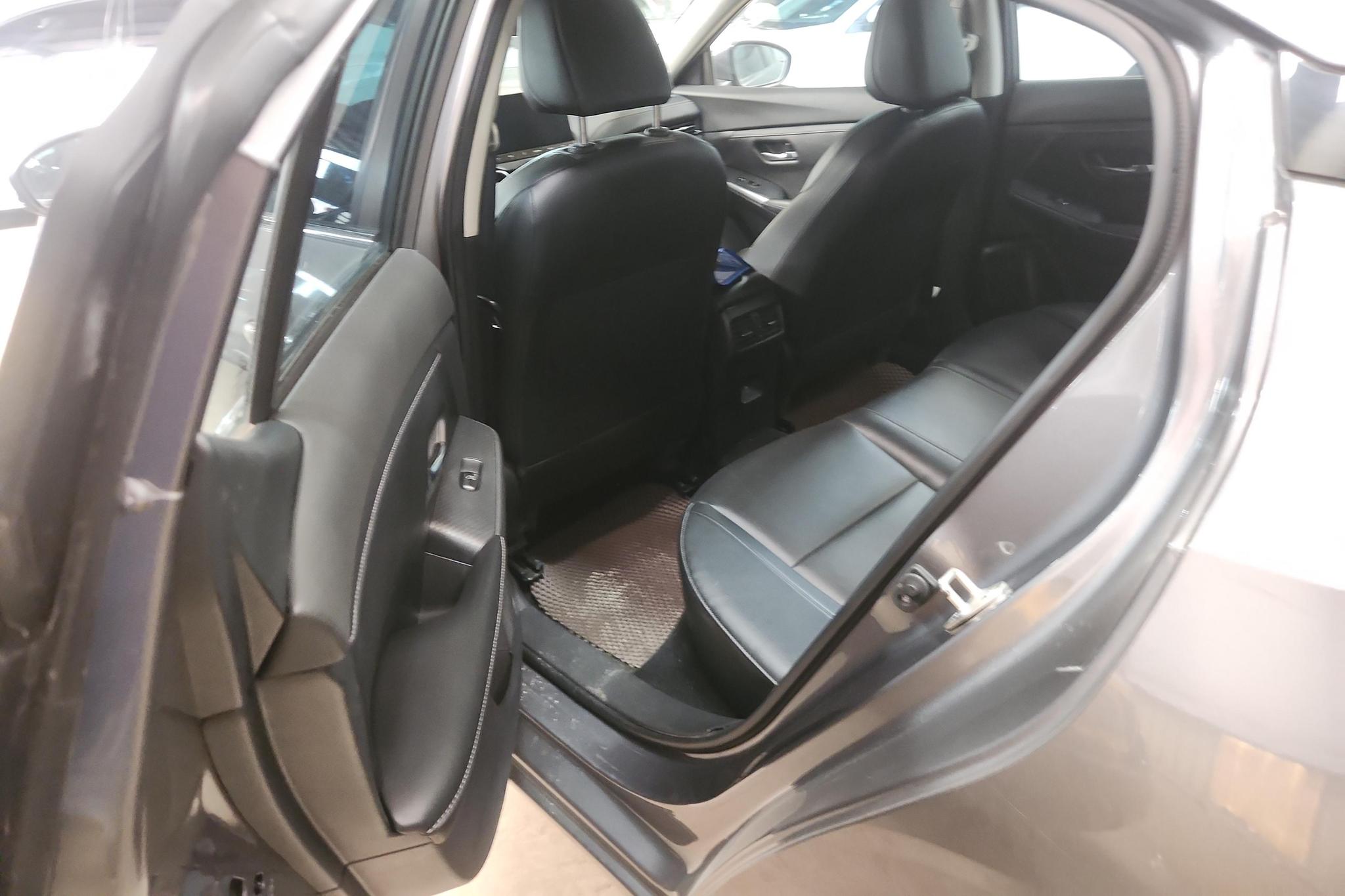 Nissan Xuan Yi 2021 Темно-серый из Китая, фото 6