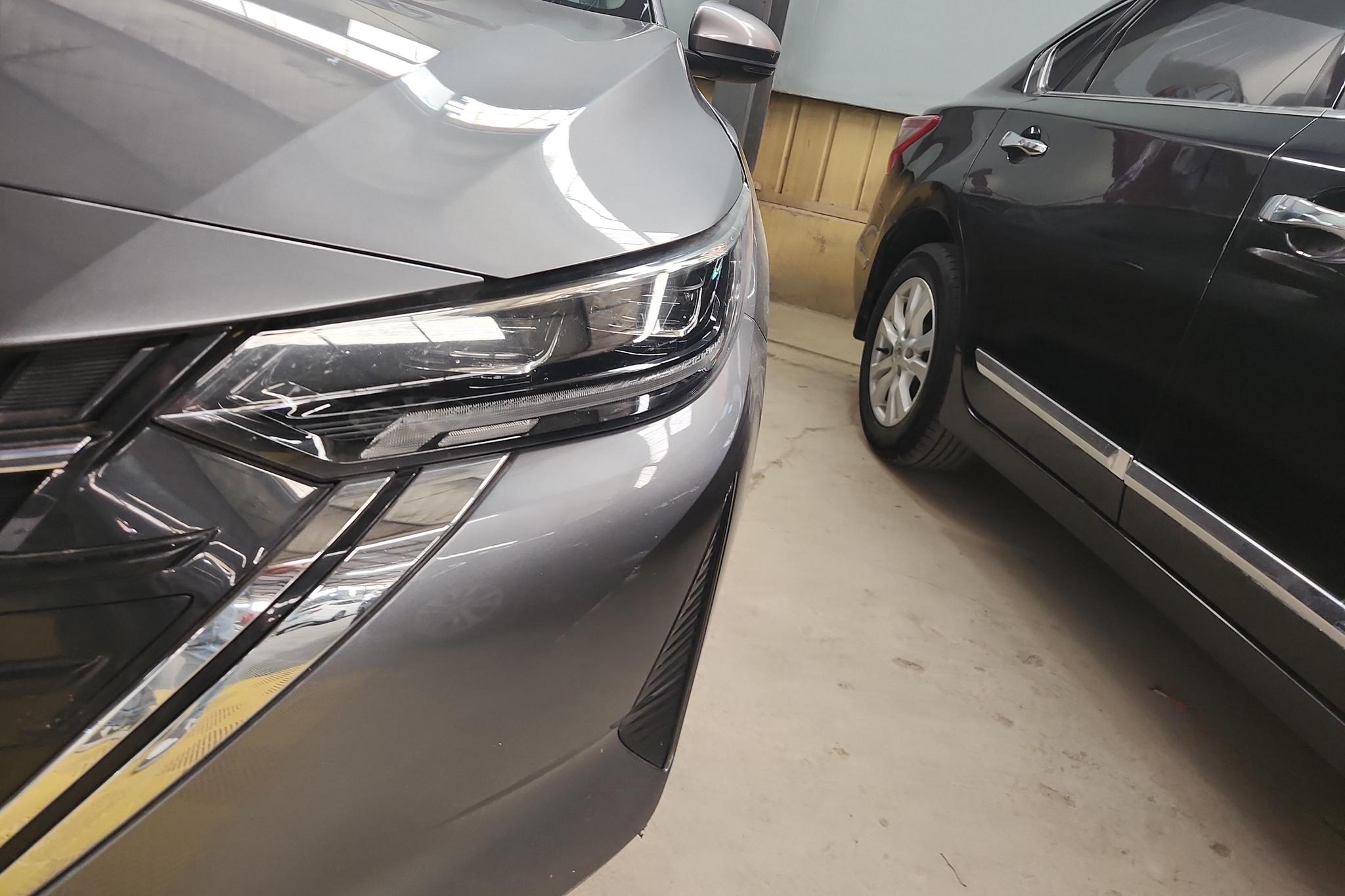 Nissan Xuan Yi id 4455141 из Китая 14
