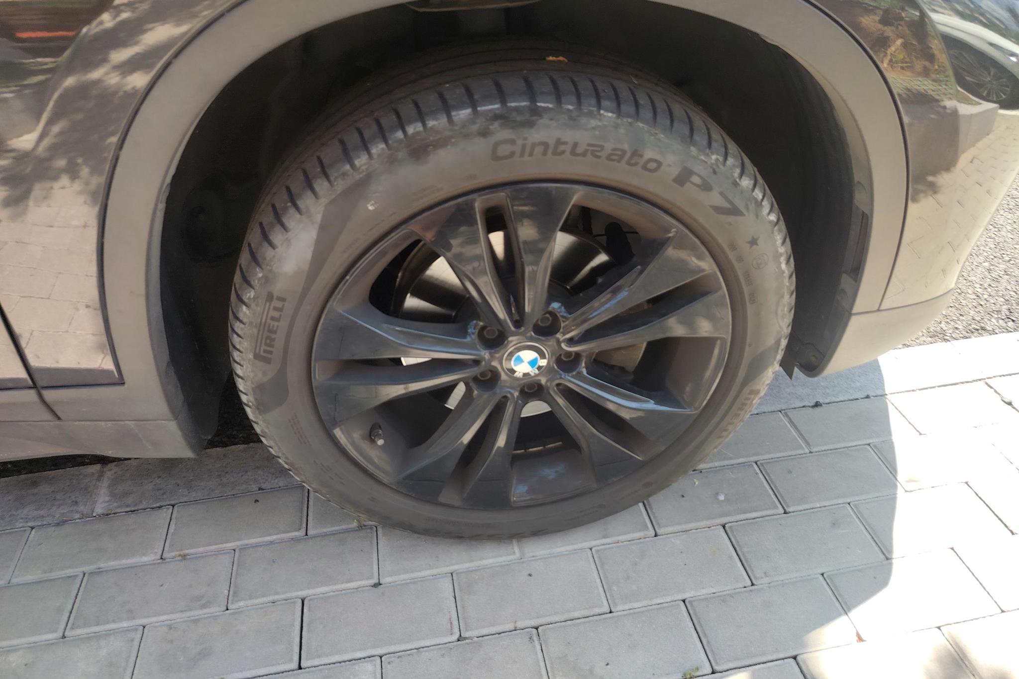 BMW X1 2020 Темно-серый из Китая, фото 6