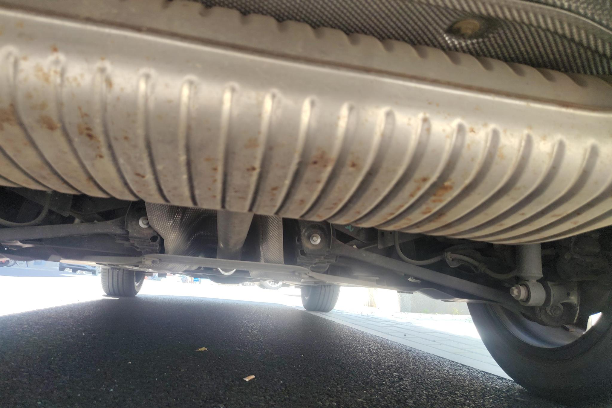 BMW X1 id 4453859 из Китая 9