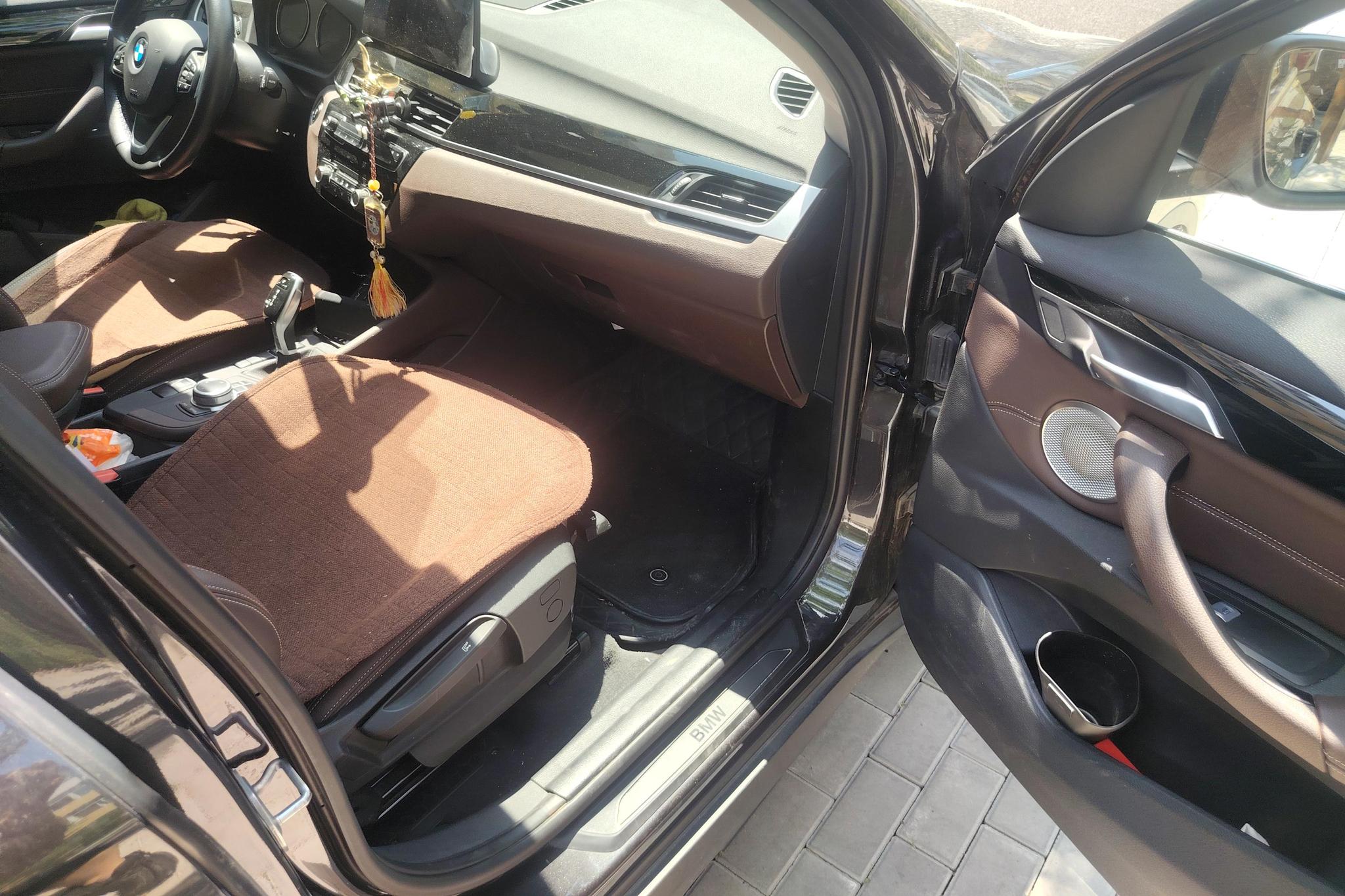BMW X1 id 4453859 из Китая 11