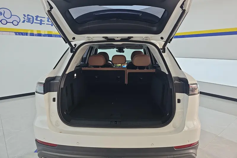 Chery Tiggo 8L — фото 12