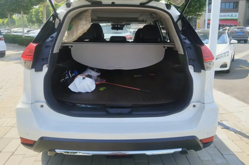 Nissan X-Trail — фото 10