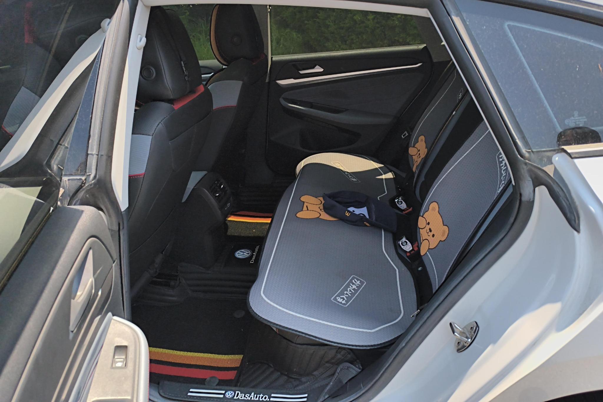 Volkswagen Lingdu id 4479371 из Китая 10
