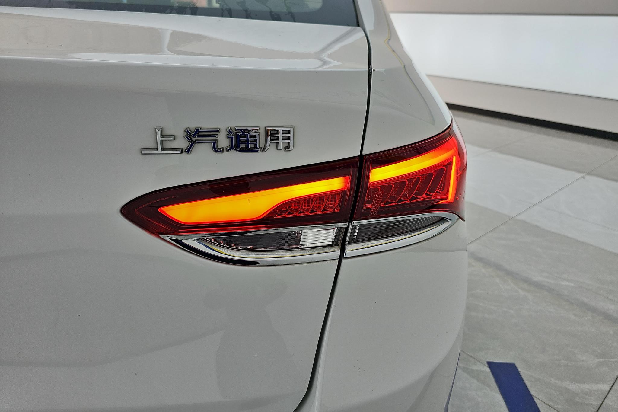 Buick Excelle 2019 18T AT Elite VI