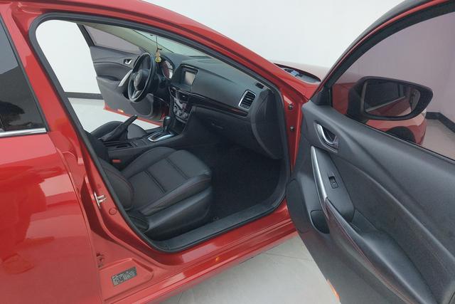 Mazda Atz 2015 — фото 16