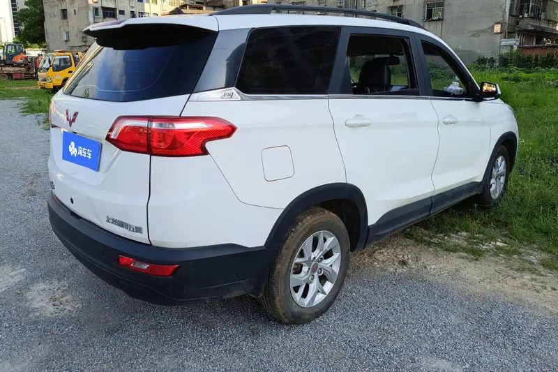 Wuling Hongguang S3 — фото 3