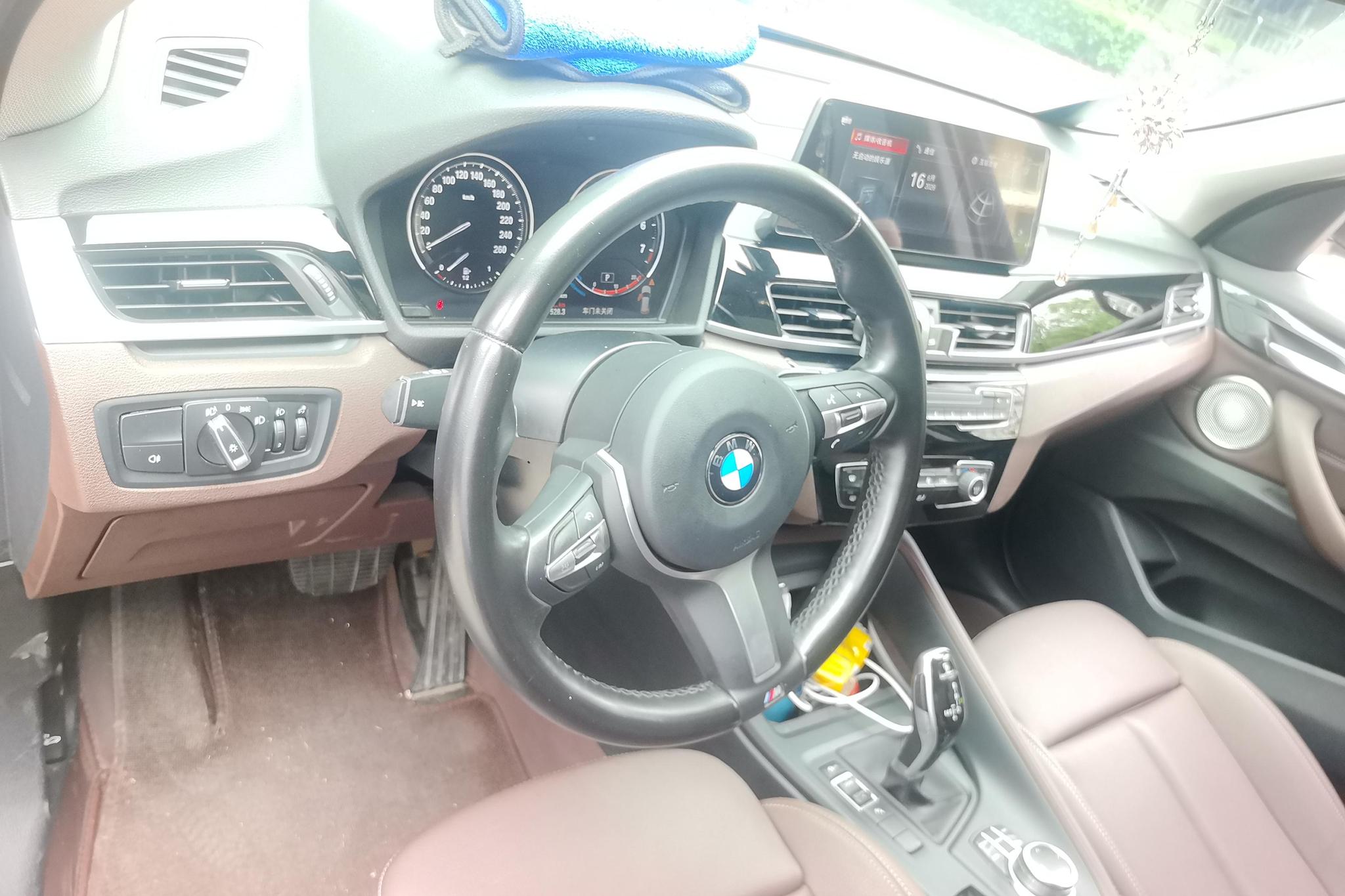 BMW X1 id 4498743 из Китая 8