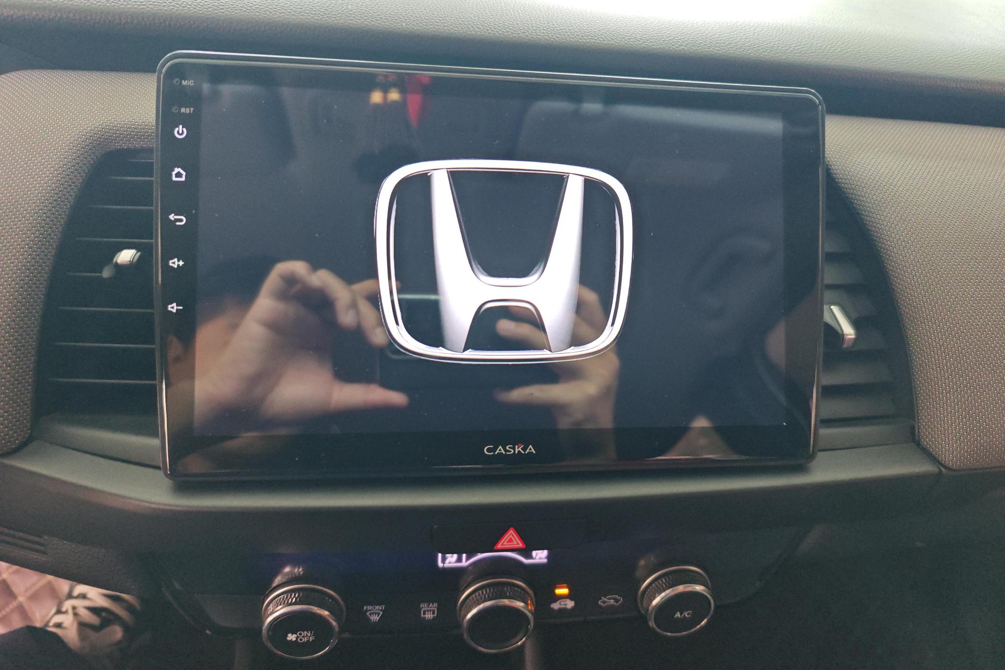 Honda LIFE 2020 Белый из Китая