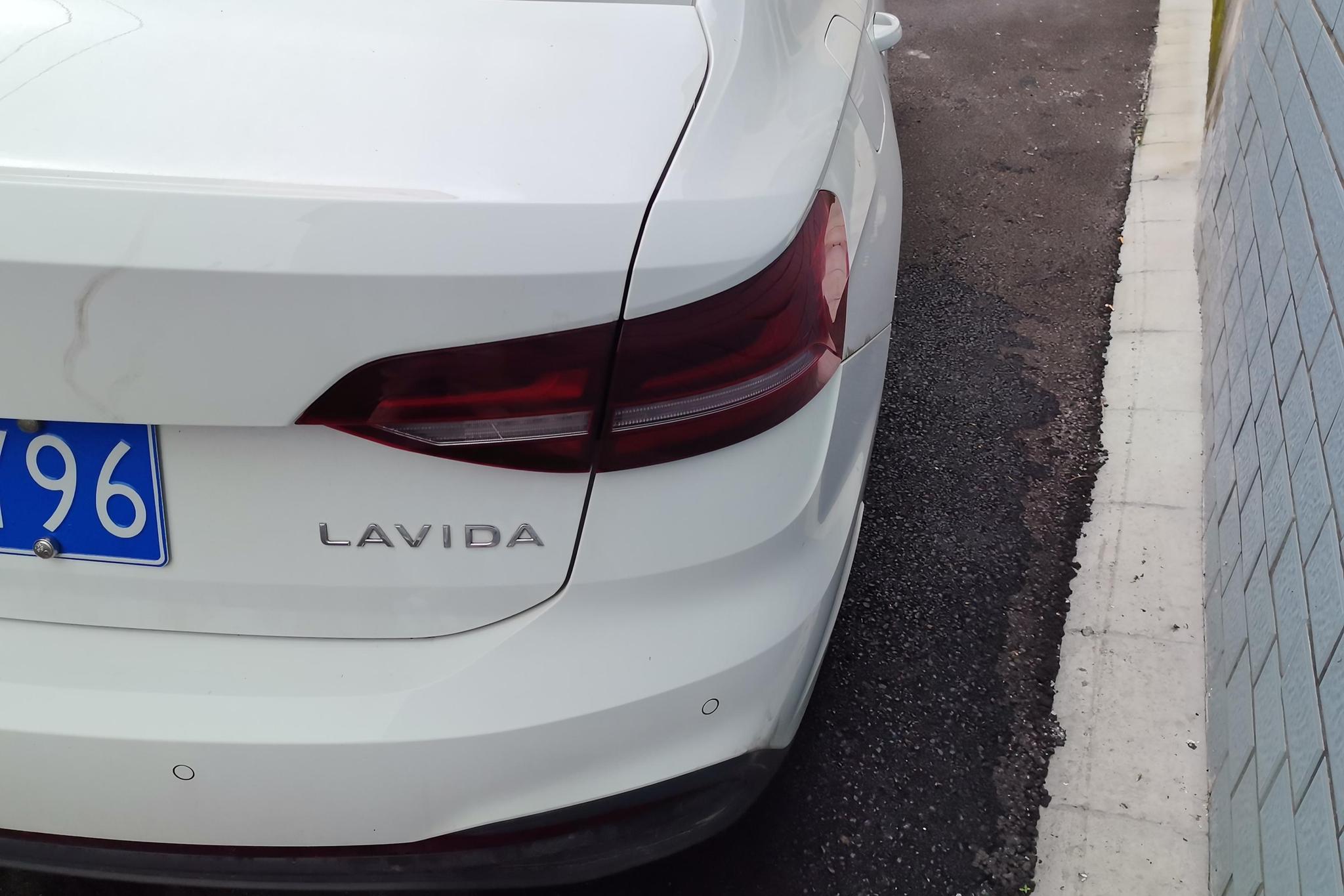 Volkswagen Lavida id 4461416 из Китая 11