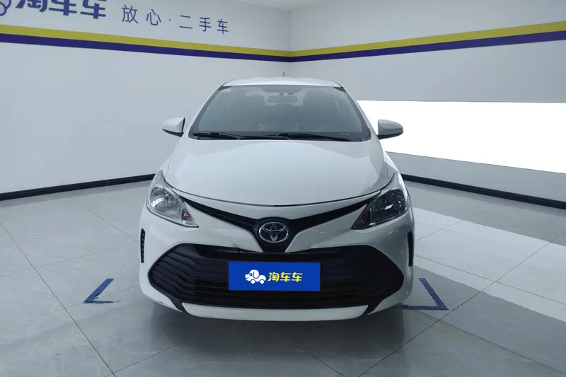 Toyota Vios — фото 2