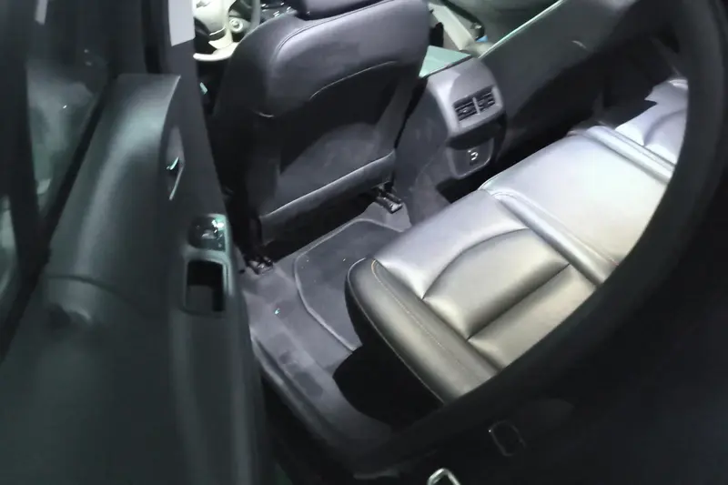 Chevrolet Equinox — фото 10