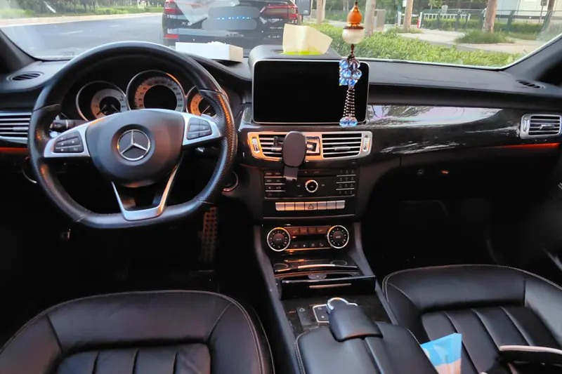 Mercedes-Benz CLS — фото 5