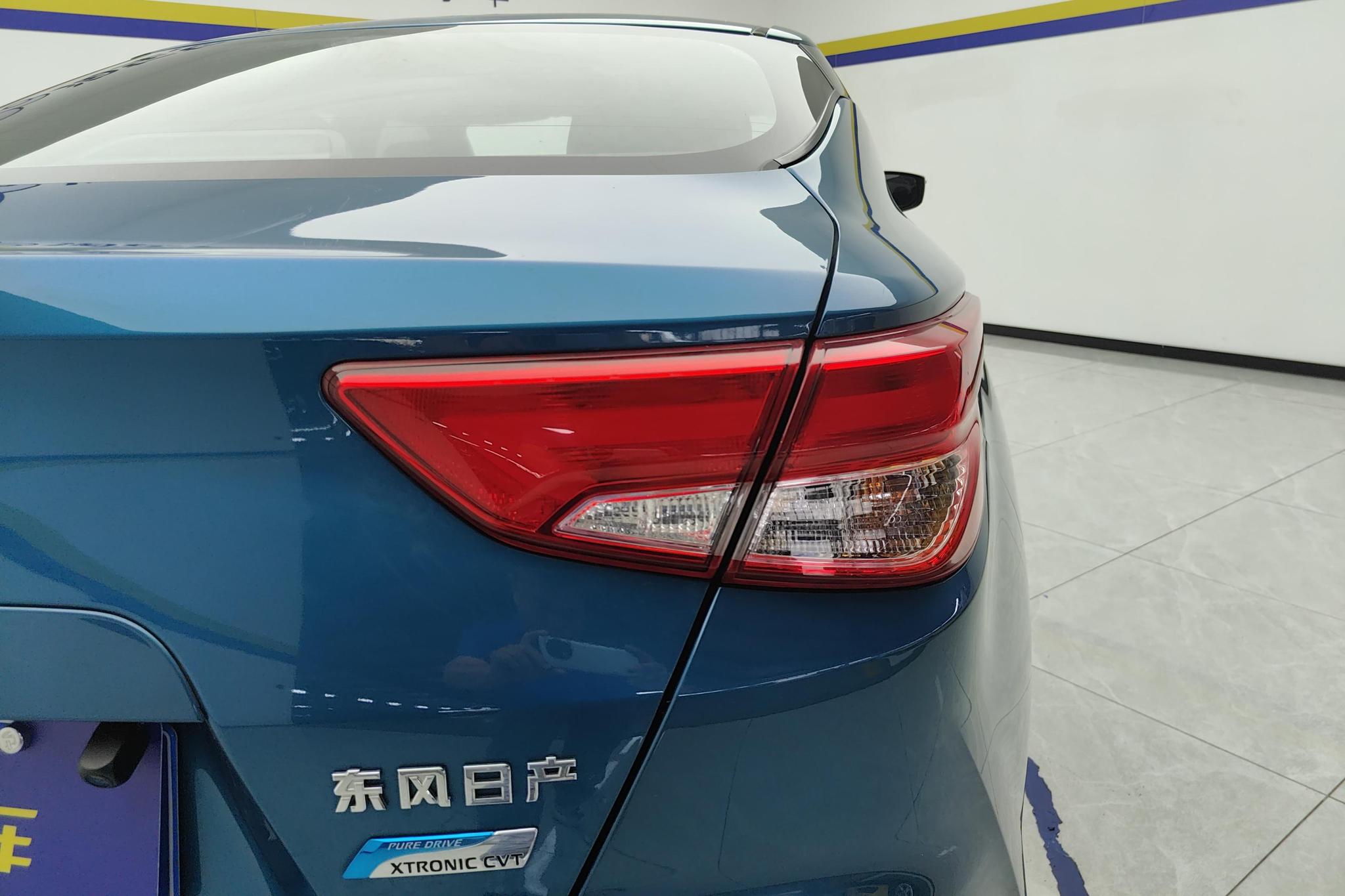 Nissan Bluebird 2019 1.6L CVT V