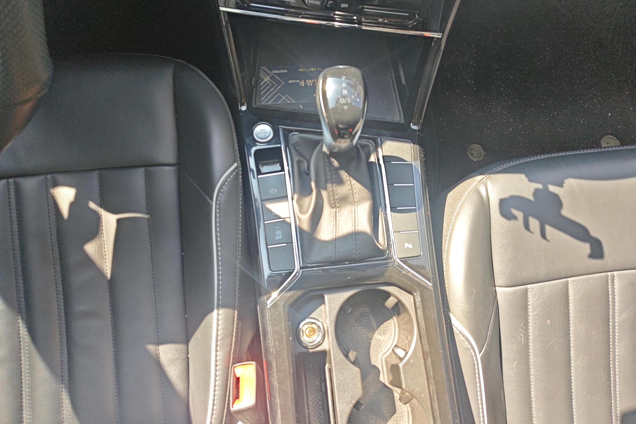 Volkswagen Passat id 4467665 из Китая 7
