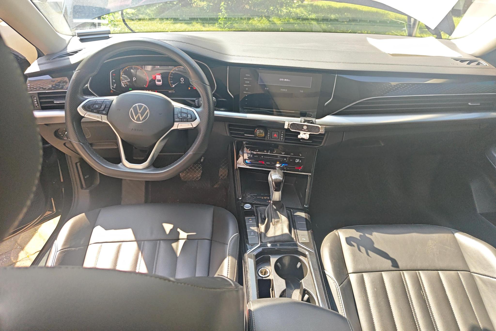Volkswagen Passat id 4467665 из Китая 12