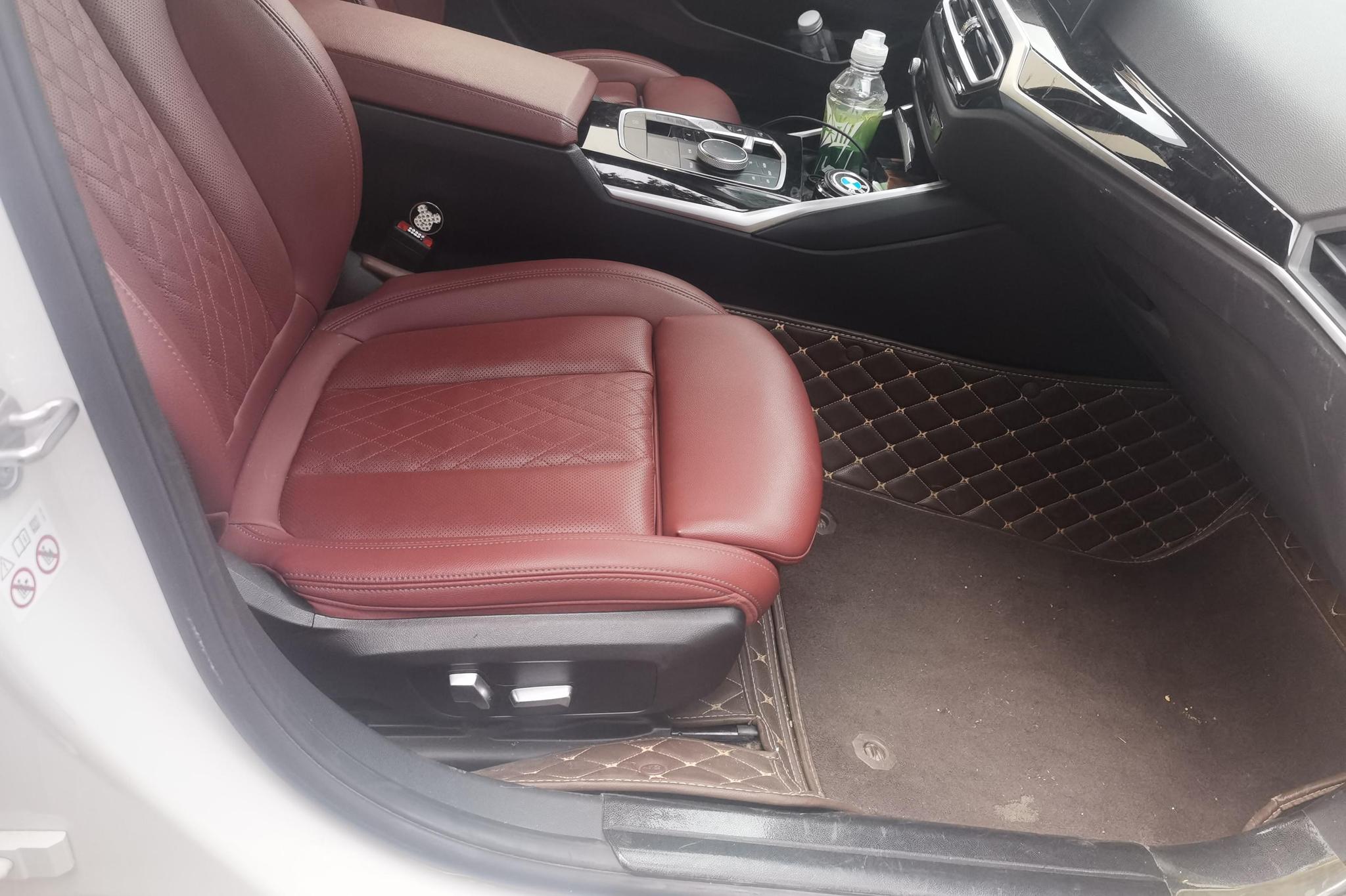 BMW 3 series 2022 Белый из Китая, фото 2