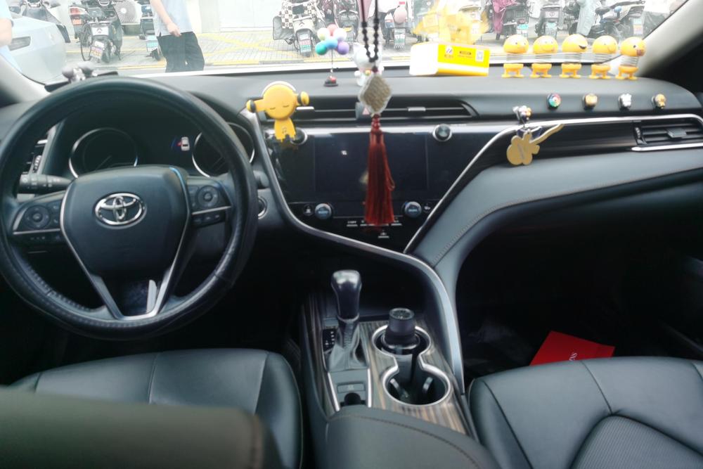 2019 Toyota Camry thumbnail 22