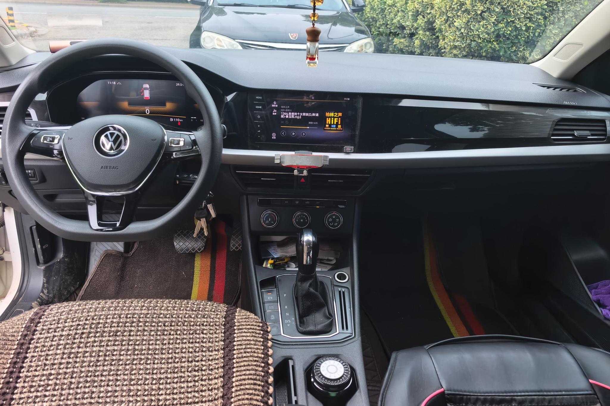 Volkswagen Lavida 2021 Белый из Китая, фото 5