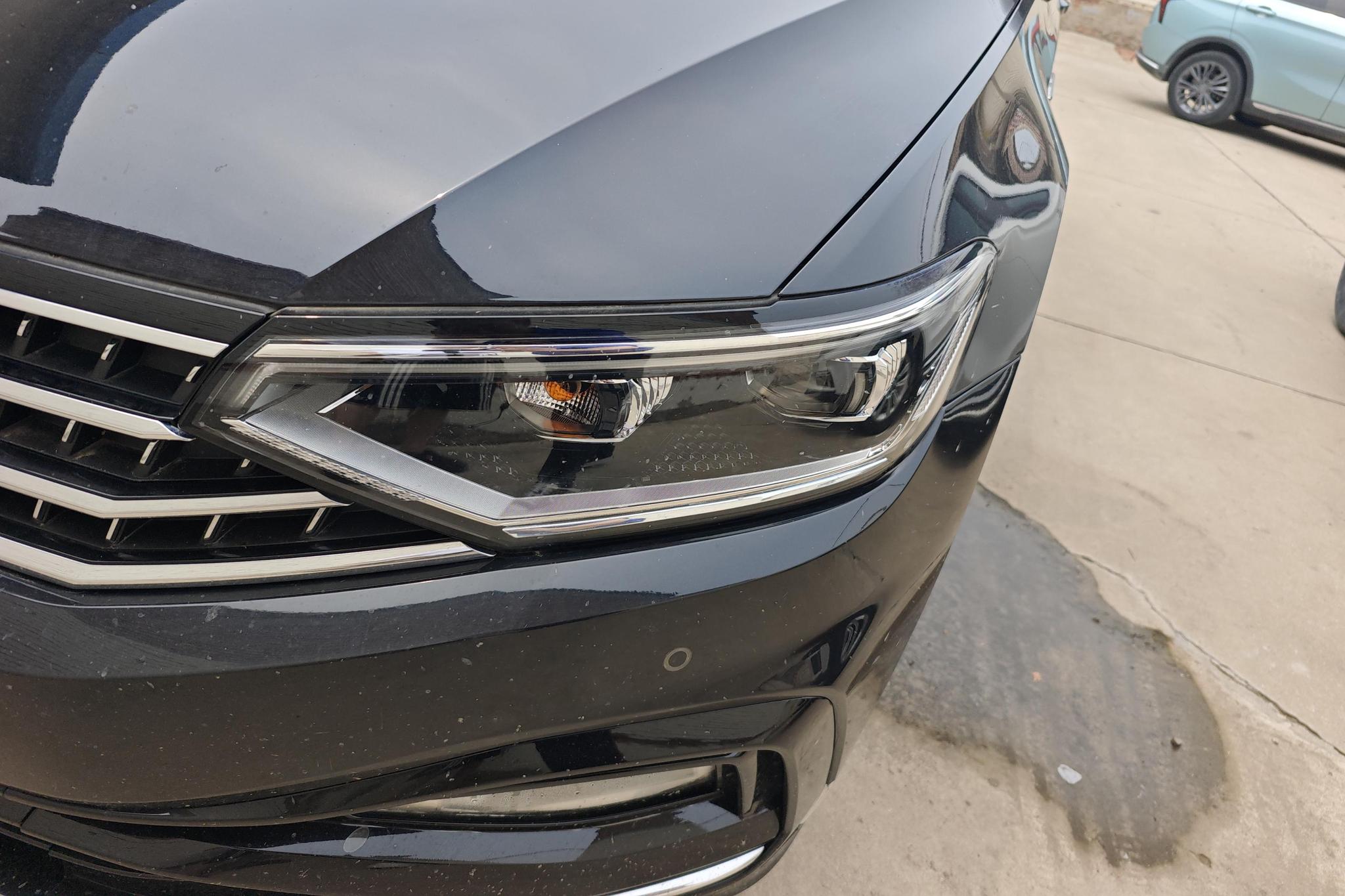 Volkswagen Magotan id 4473901 из Китая 10