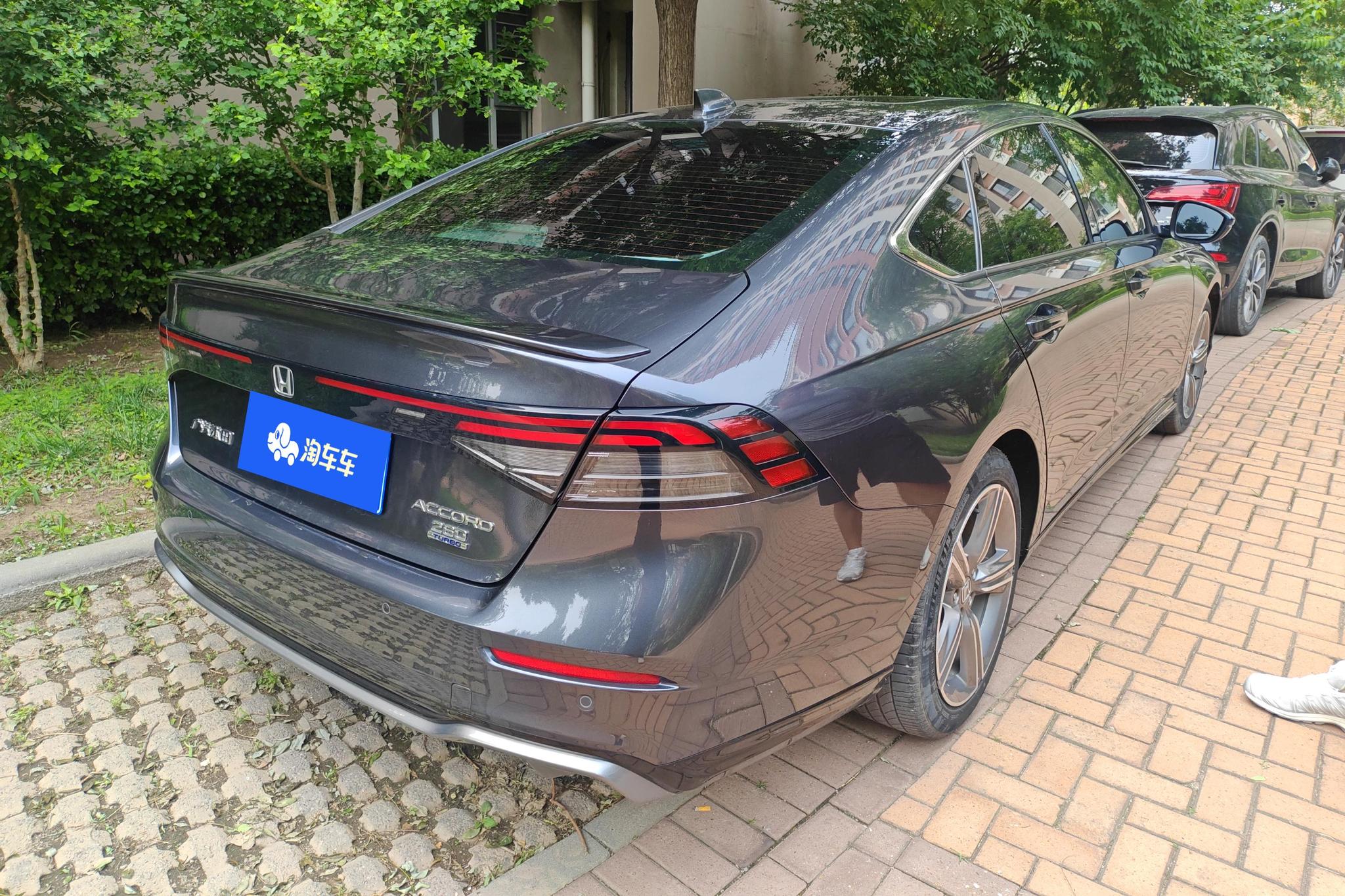 Honda Accord 2023 Темно-серый из Китая, фото 2
