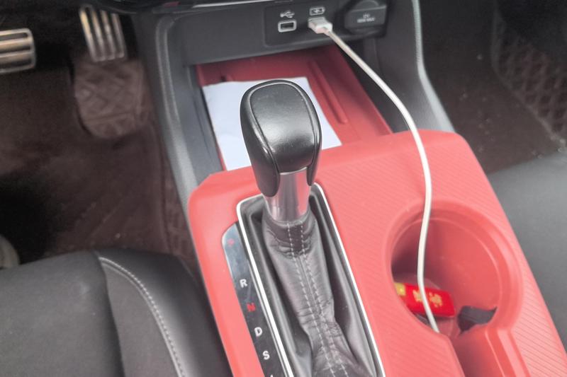 2022 Honda Civic thumbnail 24