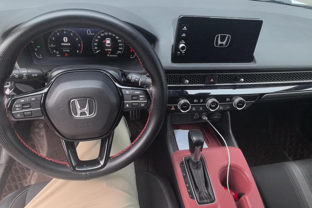 2022 Honda Civic thumbnail 23