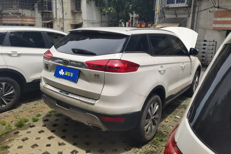 Geely Atlas (Boyue) — фото 3