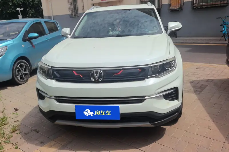 Changan CS35 PLUS — фото 2