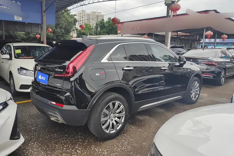 Cadillac XT4 — фото 2