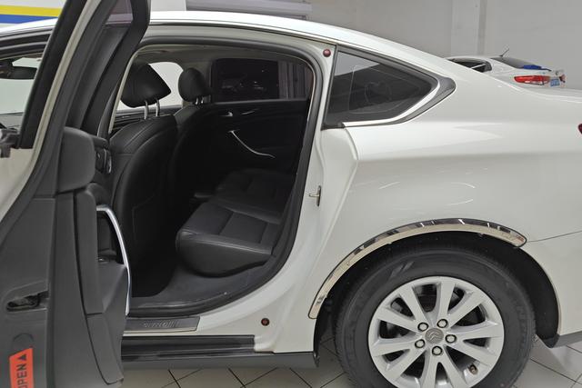 Citroen C5 2014 — фото 16