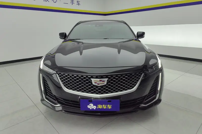 Cadillac CT5 — фото 2
