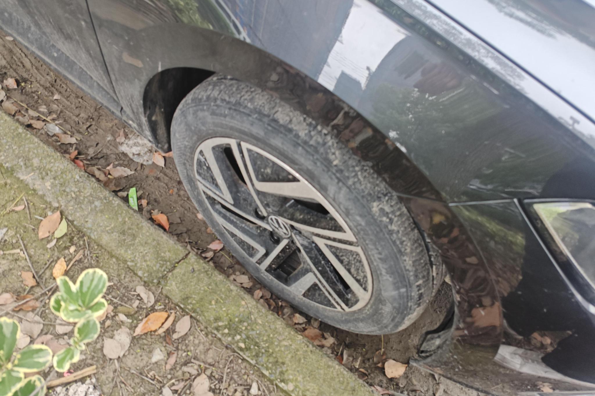 Volkswagen Sagitar id 4486920 из Китая 9