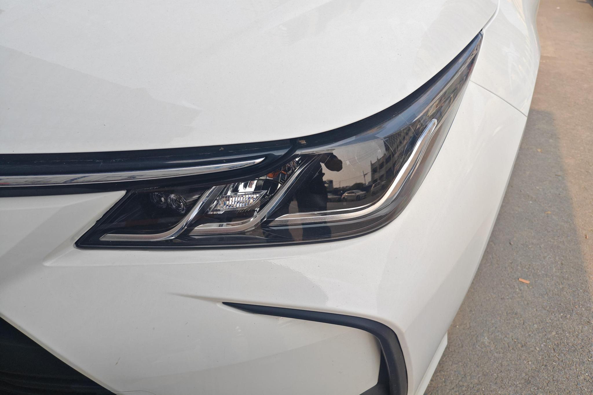 Toyota Corolla id 4510752 из Китая 11