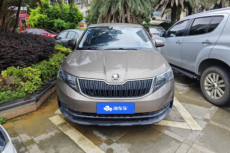 Skoda Kamiq — фото 2