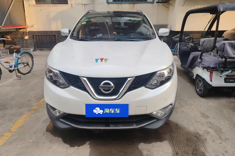 Nissan Qashqai — фото 2