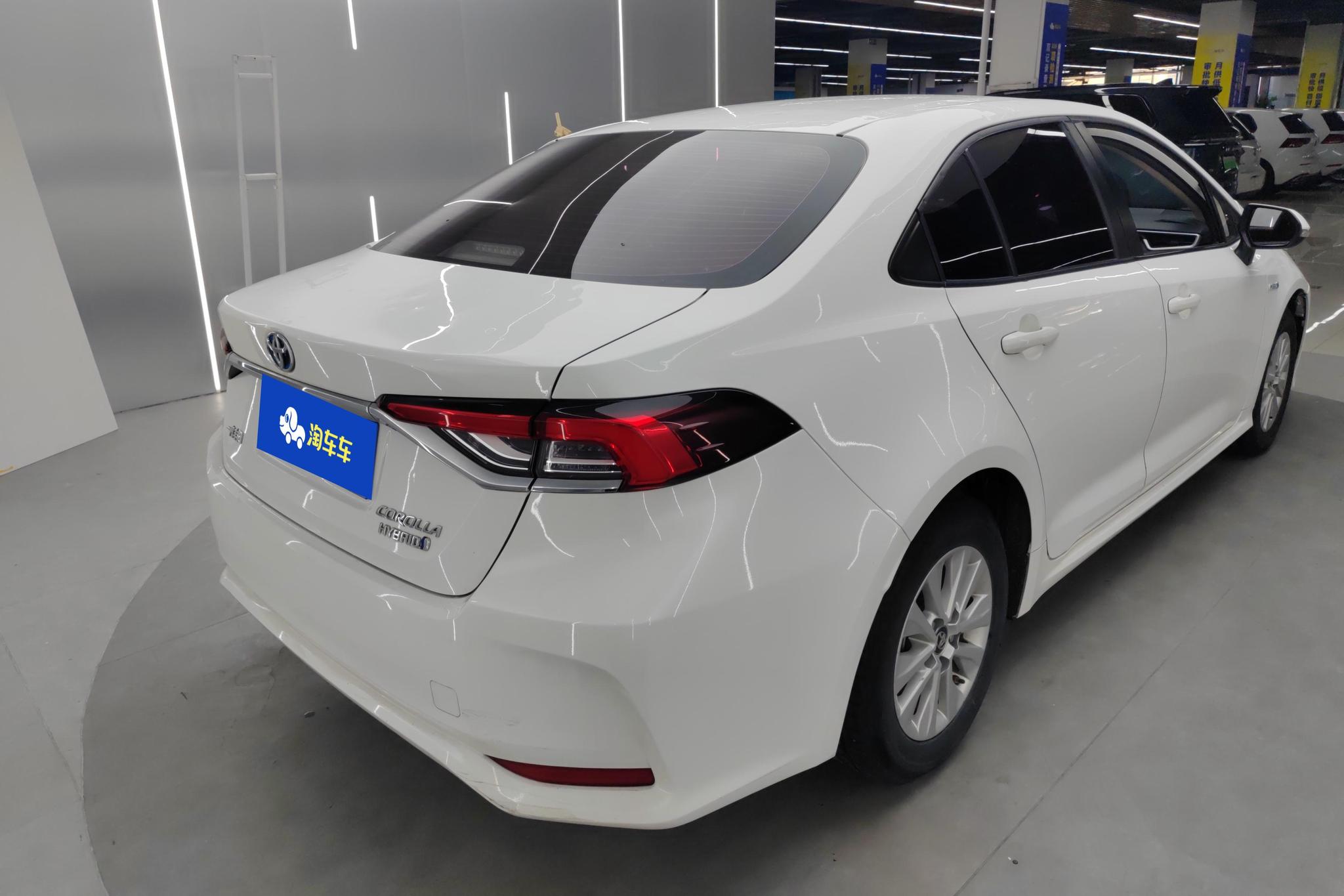 Toyota Corolla 2022 Белый из Китая, фото 6