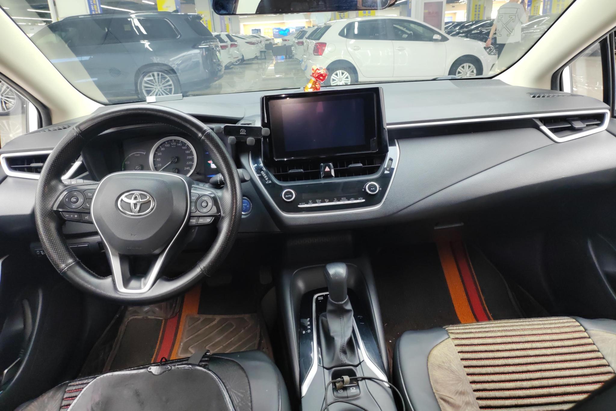 Toyota Corolla id 4510443 из Китая 10