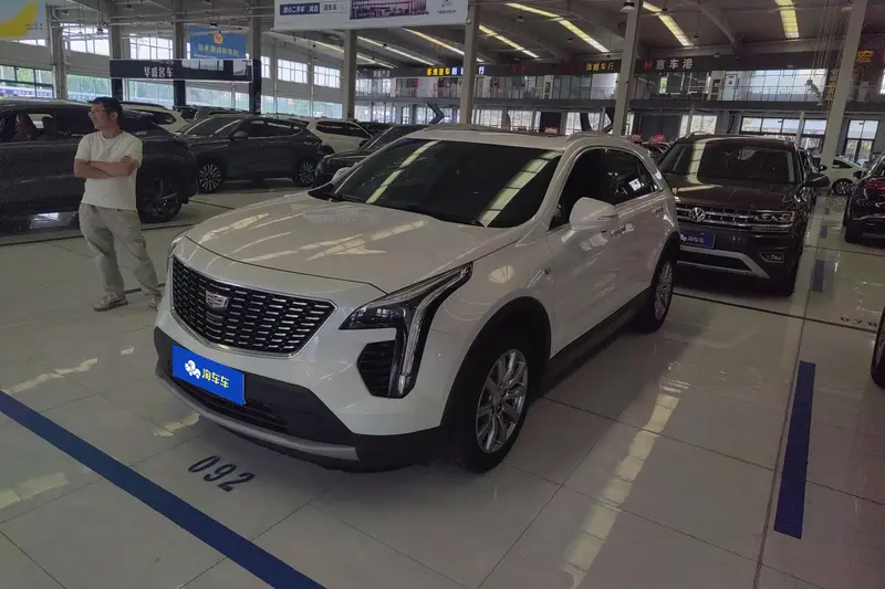 Cadillac XT4