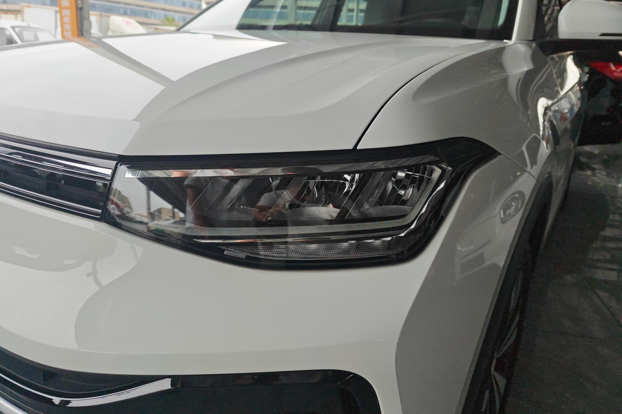 Volkswagen Tuyue 2024 Белый из Китая, фото 2