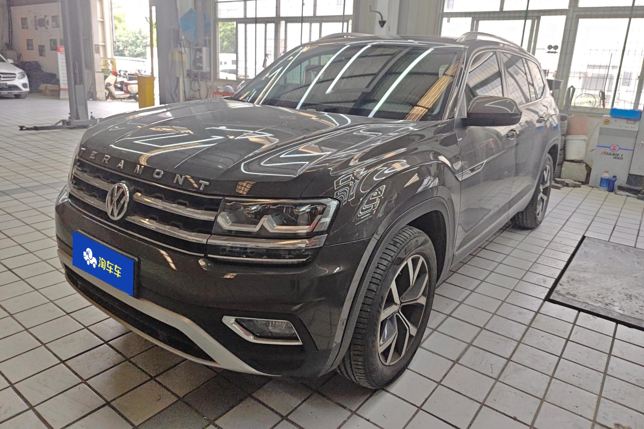 Volkswagen Tourang id 4510392 из Китая 7