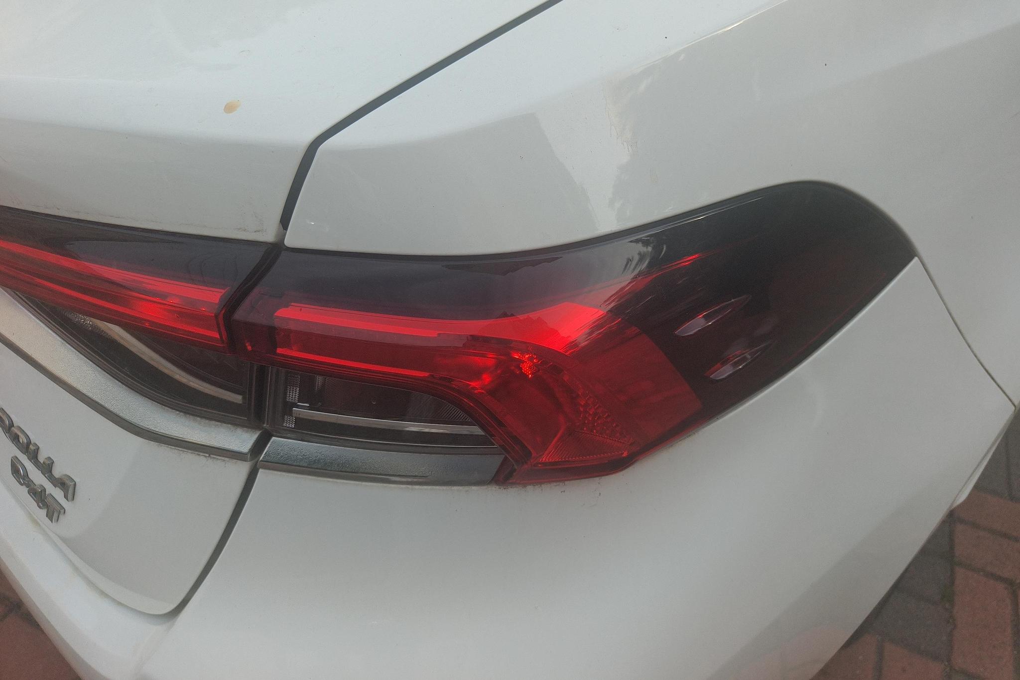 Toyota Corolla id 4510689 из Китая 7