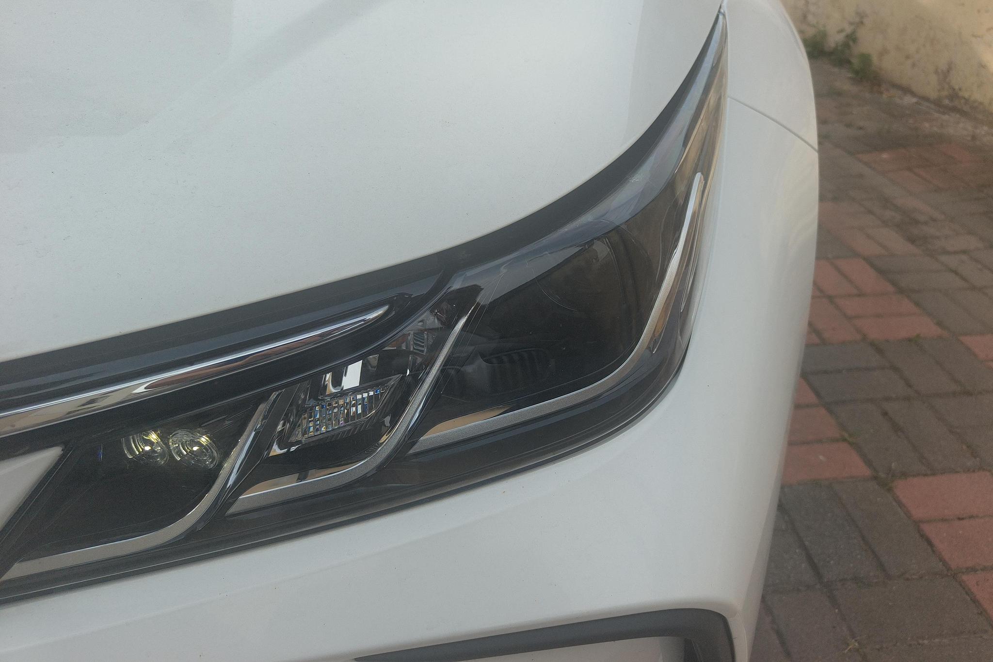 Toyota Corolla id 4510689 из Китая 13
