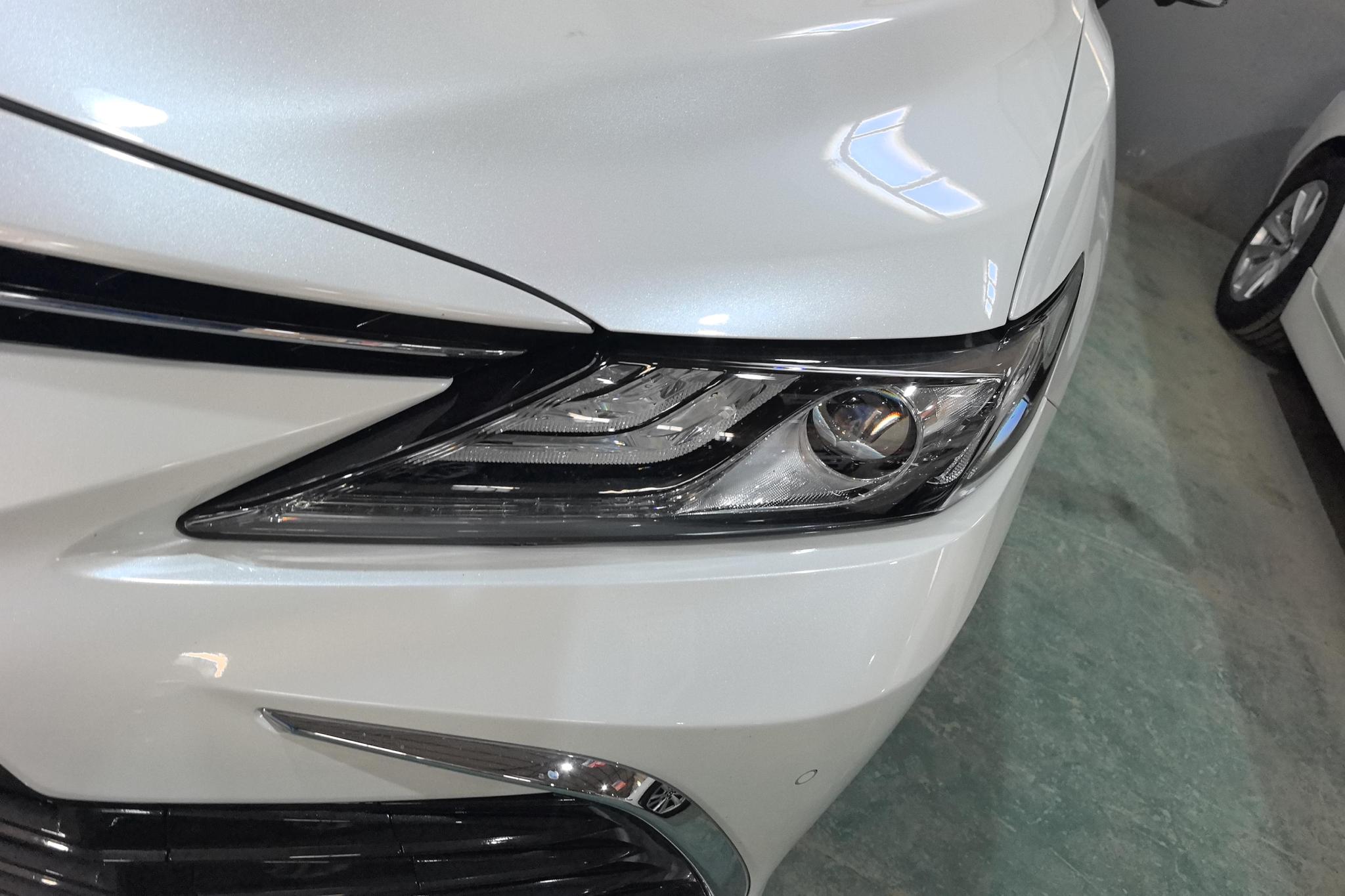 Toyota Camry 2021 Белый из Китая, фото 4