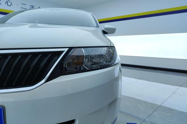 Skoda Xinrui 2016 — фото 4